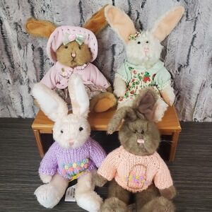 Hugfun 2001 Spring Easter Bunny Lot - 8", Jointed Posable Knit Sweaters, Dresses